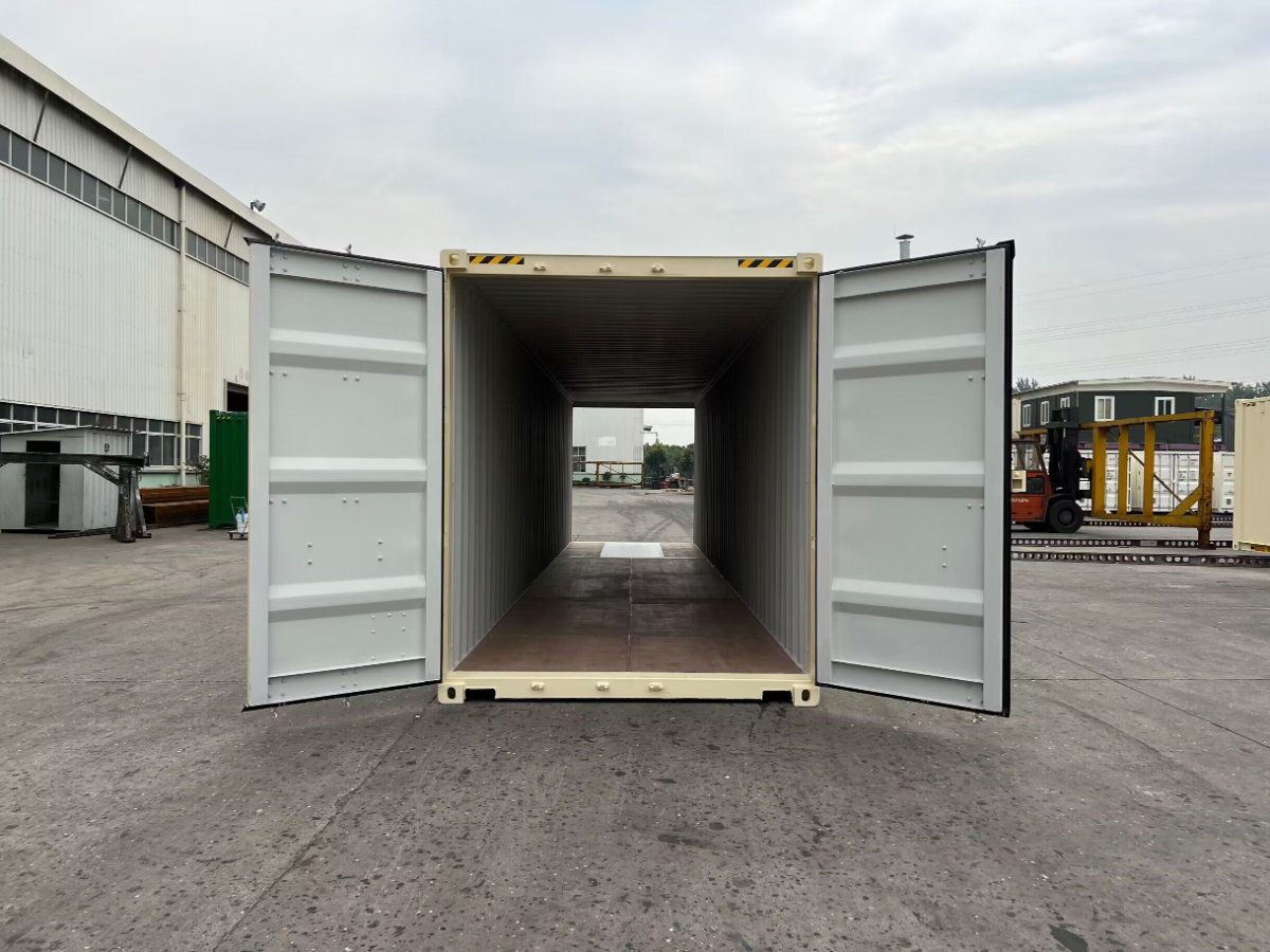40' High Cube Double Door container in Chicago, IL