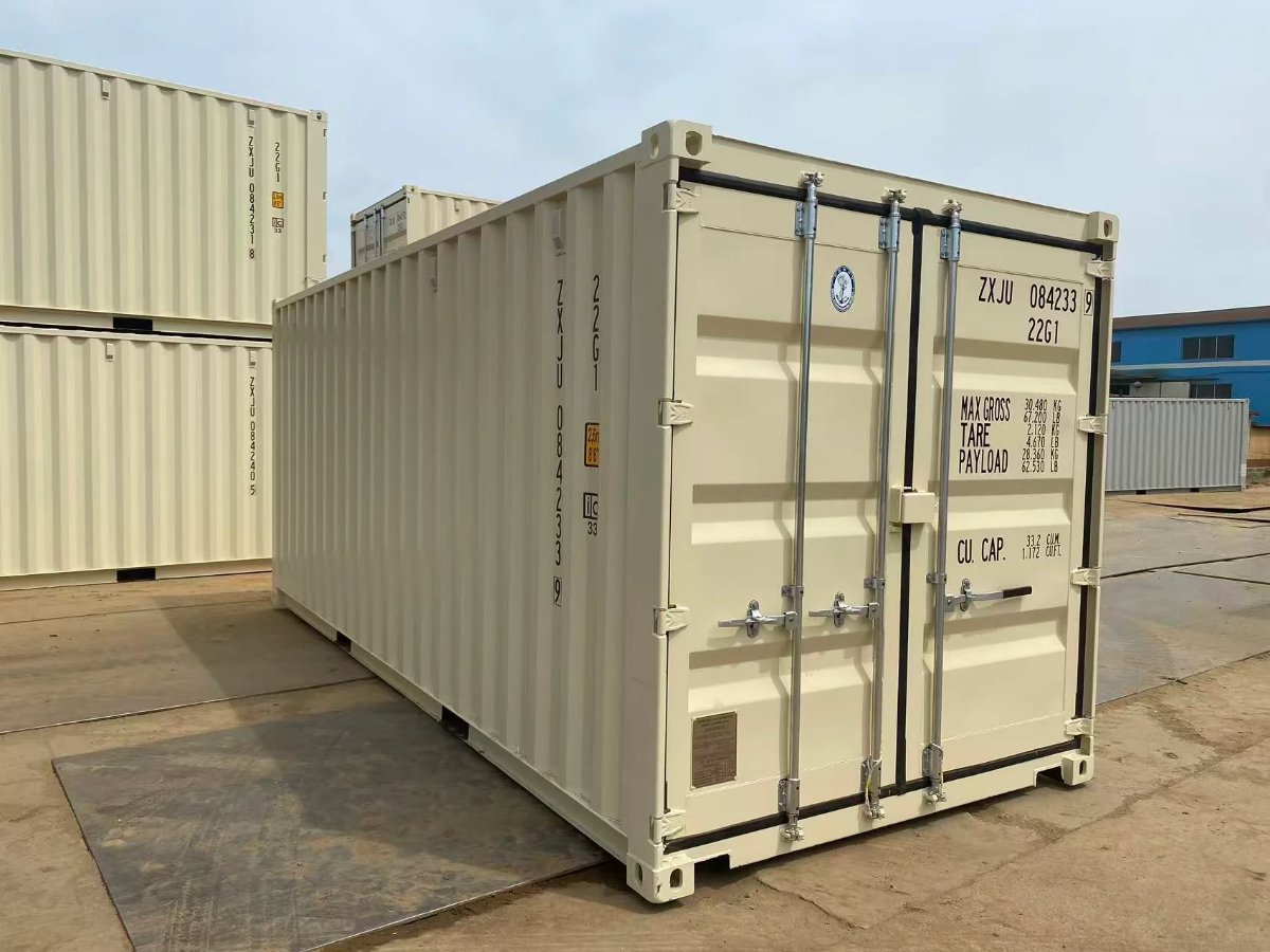 20' container in Miami, FL