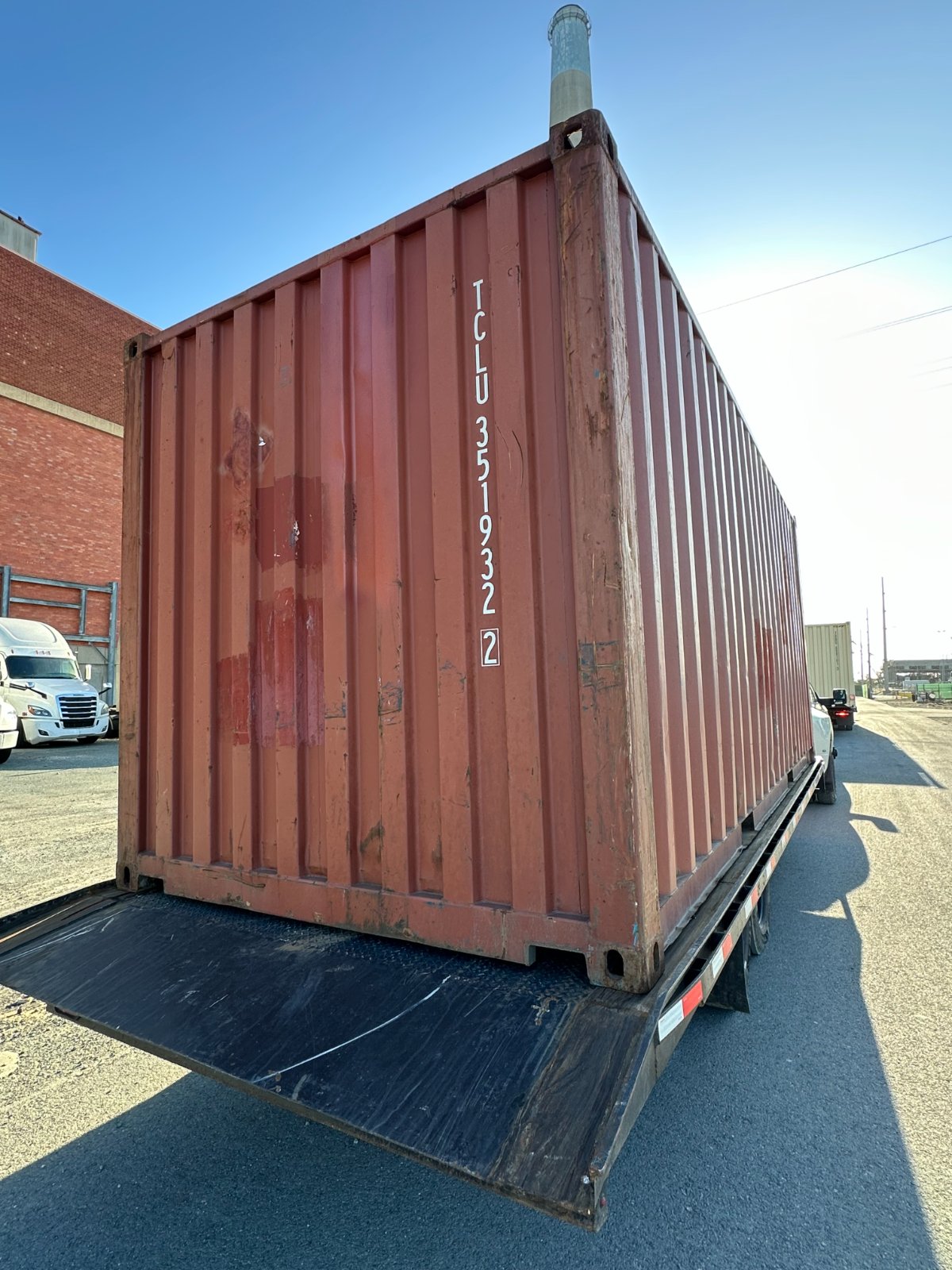 20' Cargo Worthy shipping container - photo 3